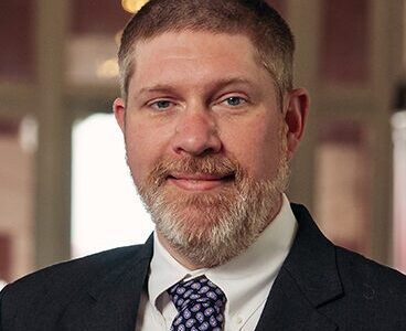 Mike Kutnak headshot