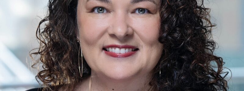 Susan Munoz headshot